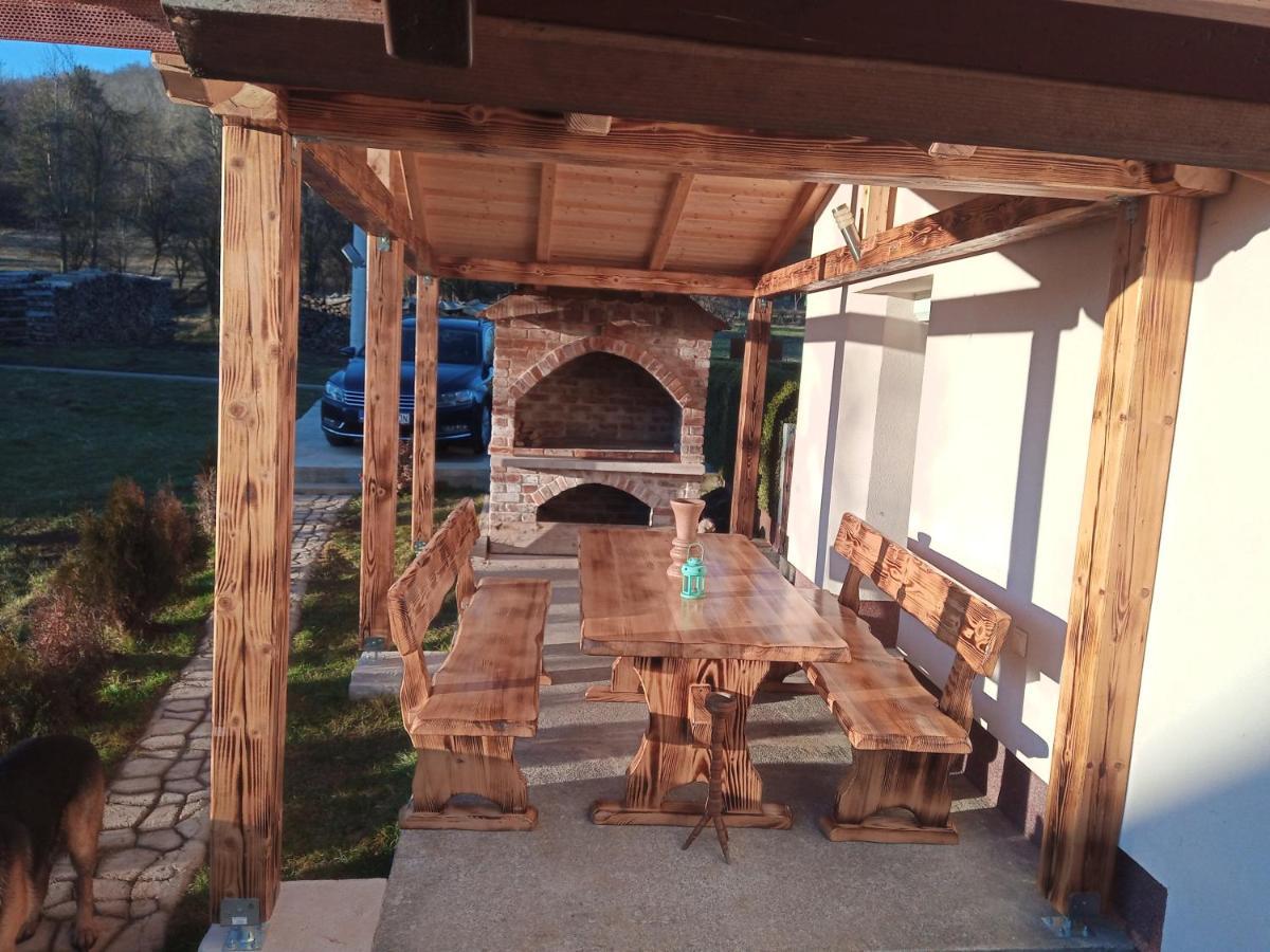 Apartman Borna Otočac Dış mekan fotoğraf